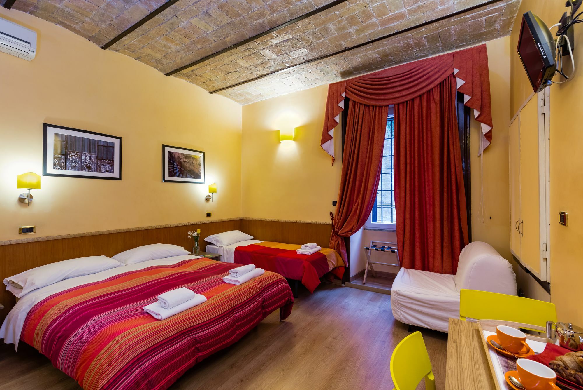 Domus Avi - Guest House روما المظهر الخارجي الصورة